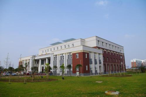 成都航空職業(yè)技術(shù)學院